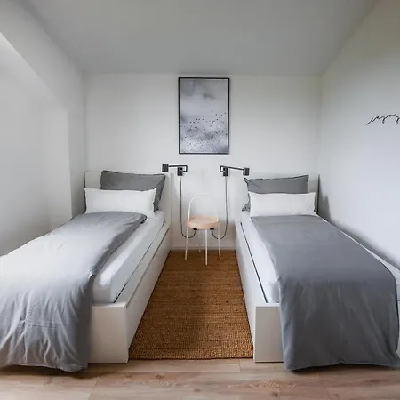 Huesske 1 Апартаменты