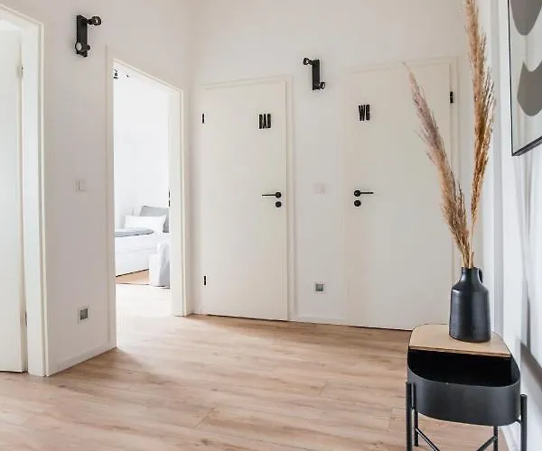 Huesske 1 Διαμέρισμα *