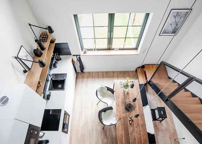 Huesske 1 Κρέφελντ